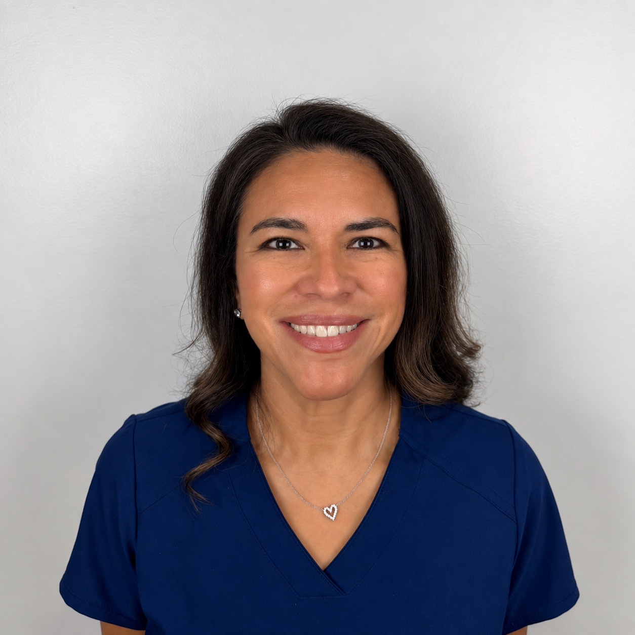 Zoi, dental hygienist